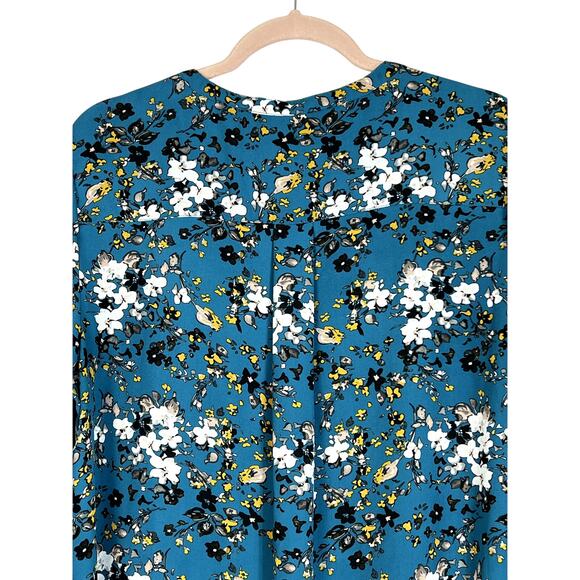 Adrianna Papell Blue w/ White, Black & Yellow Flowers V-neck Blouse Top Size L - Picture 4 of 8